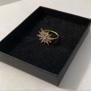 Gold faux diamond star ring size six